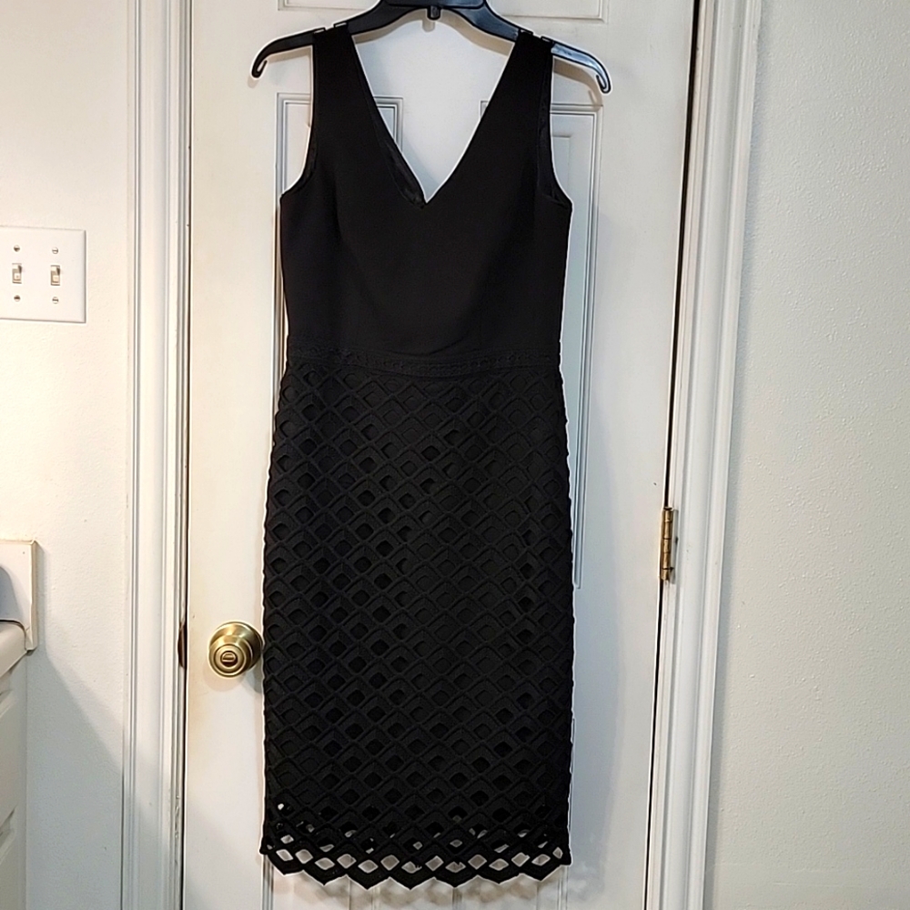 Beautiful NWT WHBM Lattice Sheath Dress Size 4, Black,  fully lined.